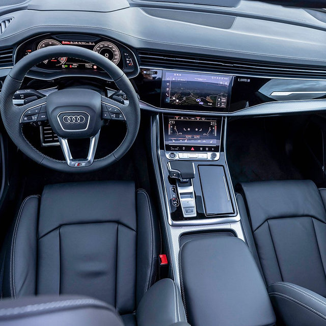 AUDI Q8 45 TDI SPORT