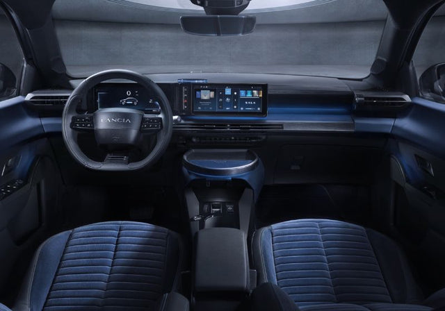 LANCIA Ypsilon Hybrid E-DCT