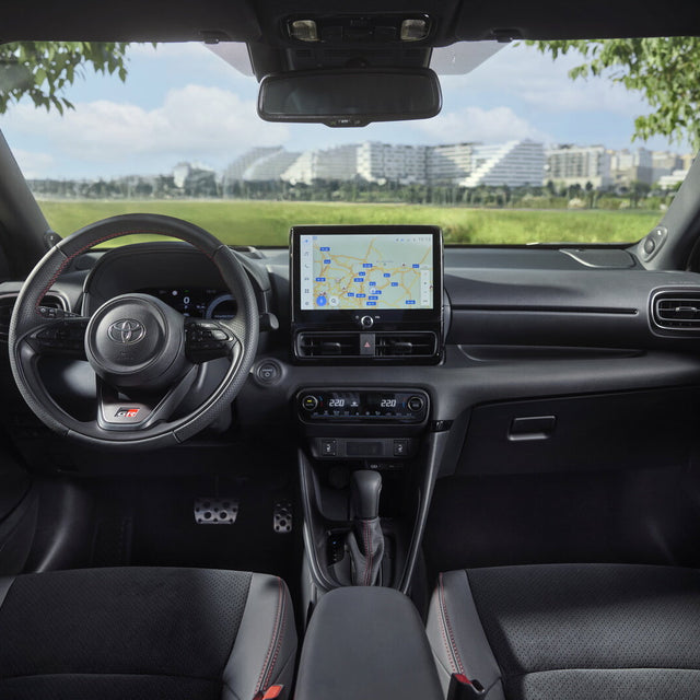 TOYOTA Yaris 1.5 HYBRID Trend